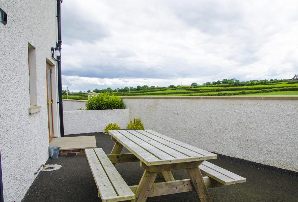 Ulster Cottages Bushmills Zimmer foto